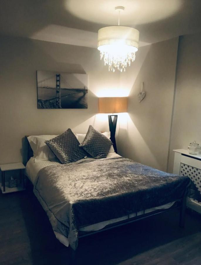 Chester City Apartments - With Free Parking Eksteriør billede